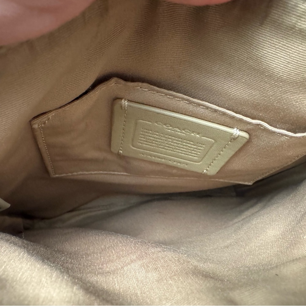 Coach White Chalk Crossbody Bag - Picture 4 of 6
